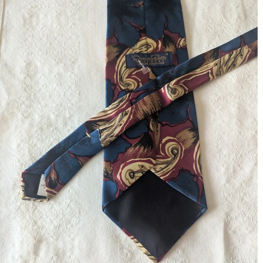 Vtg 90s Oscar de la Renta Mens Necktie Burgundy Blue Abstract Silk Designer‎ USA